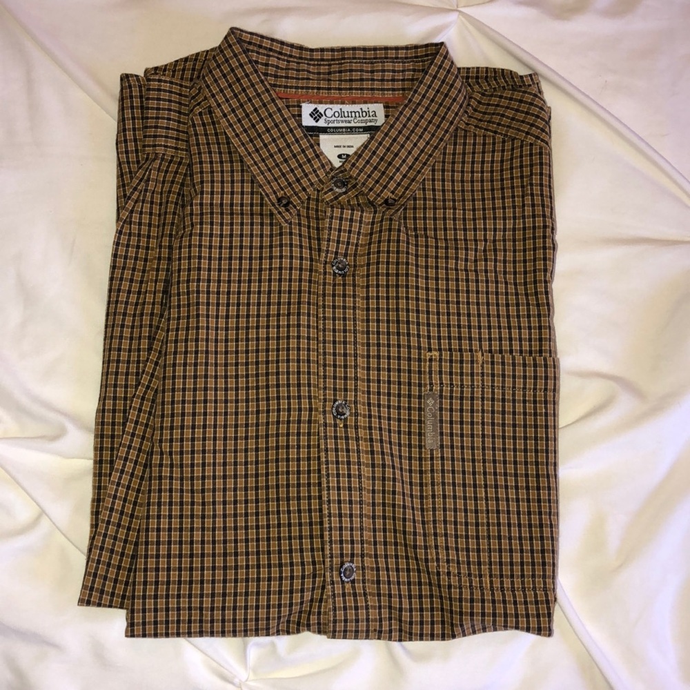 Columbia button down shirt